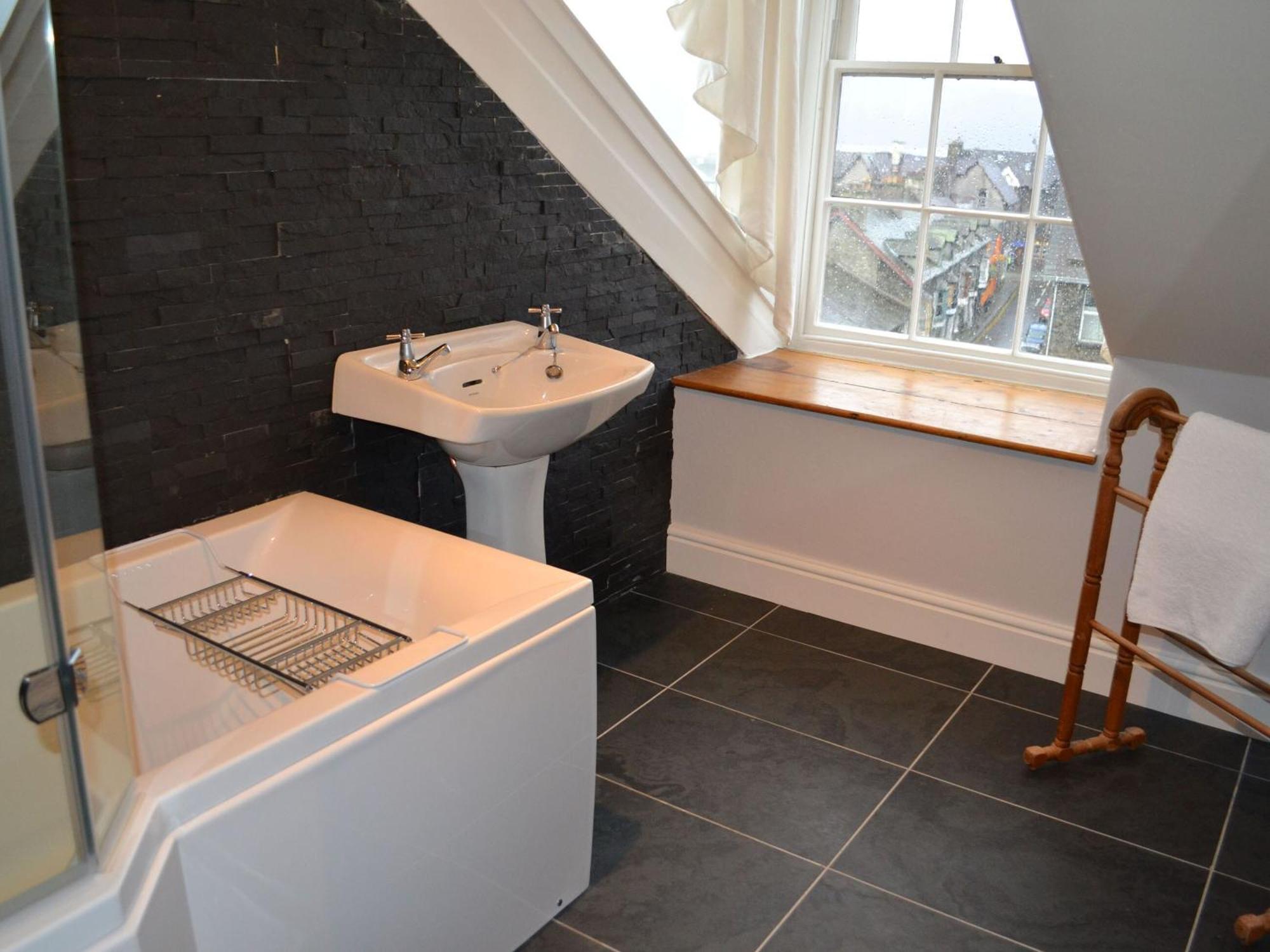 Lake View Apartment Bowness-on-Windermere Eksteriør billede
